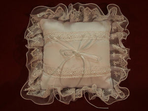 White 11" X 11" Bearer Pillow with Lace, 1pc