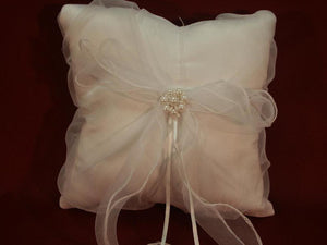 White 9" x 9" Bearer Pillow, 1pc